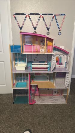 Doll house