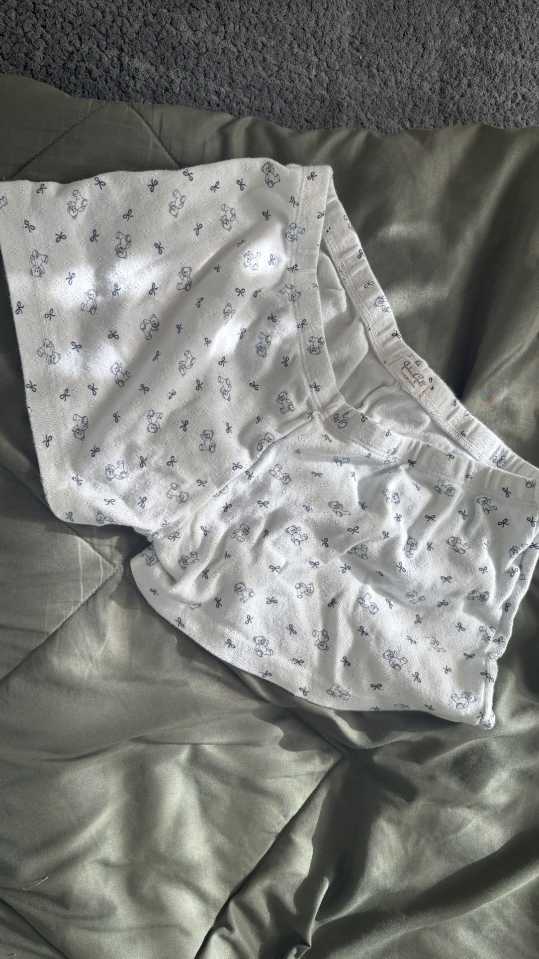 Shorts ranging from brands: hollister, vintage levis, aeropostale, brandy melville, tillys, etc