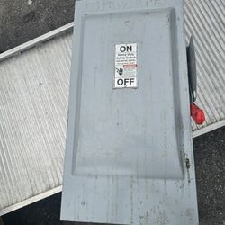 Siemens 600V Safety Box