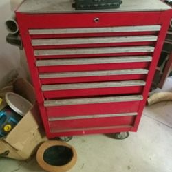TOOL BOXES
