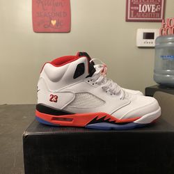 Brand New Shoes High Quality But Has a Defect 