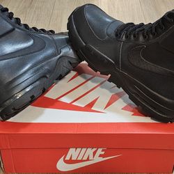 Nike Air Max Boots Size 8 For Men 
