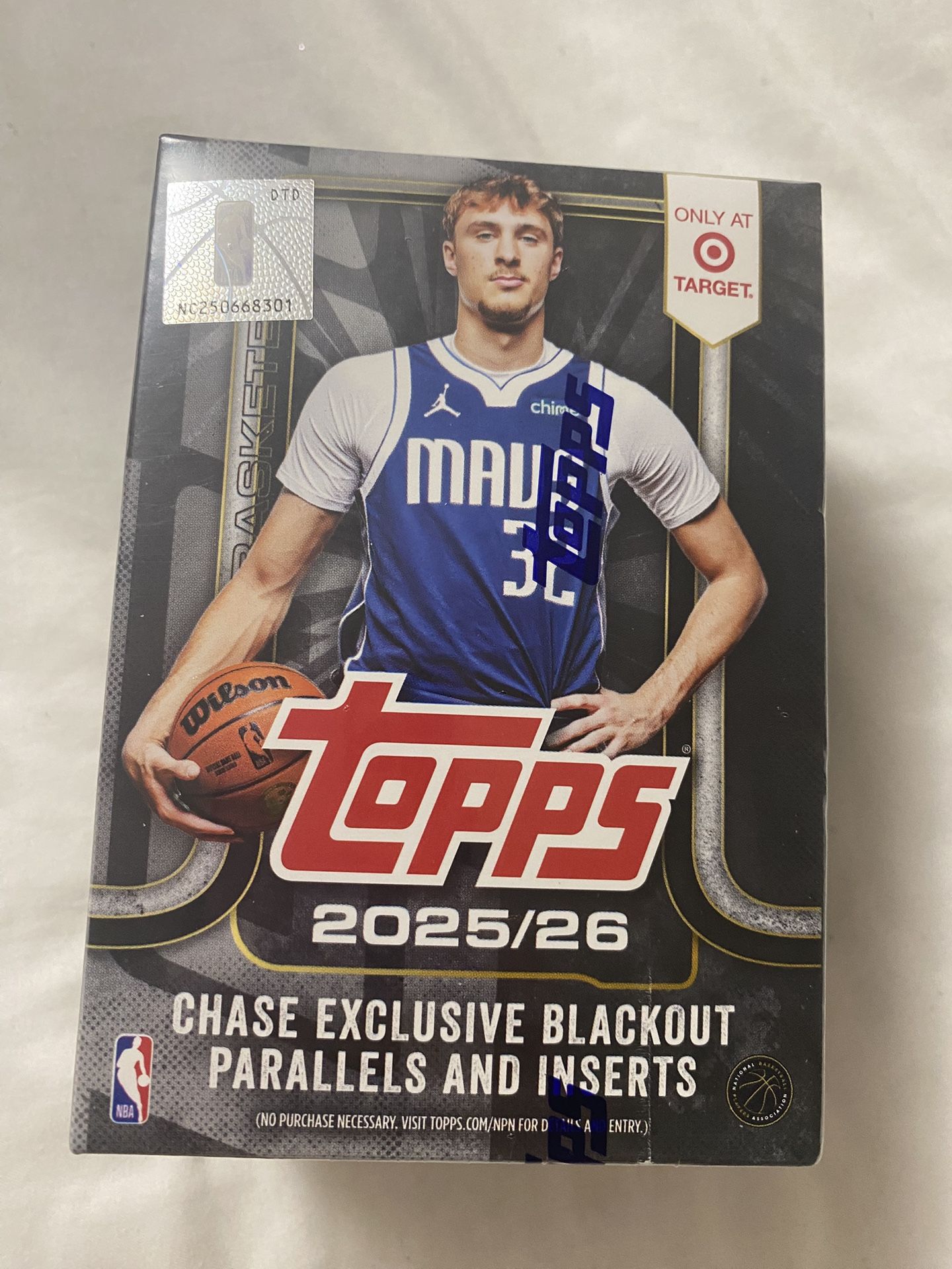 Limited Edition Topps 2025/26 Basketball Cards
