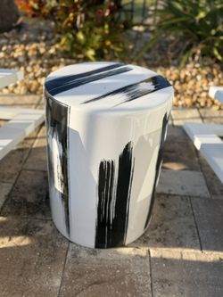 Indoor/Outdoor Patio Stools