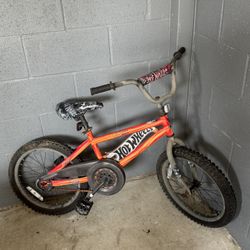 Hot Wheels Kids Bike Size 18x 1.95