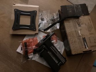 Full motion tv mount