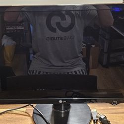 LG 22" Widescreen LCD Computer Monitor