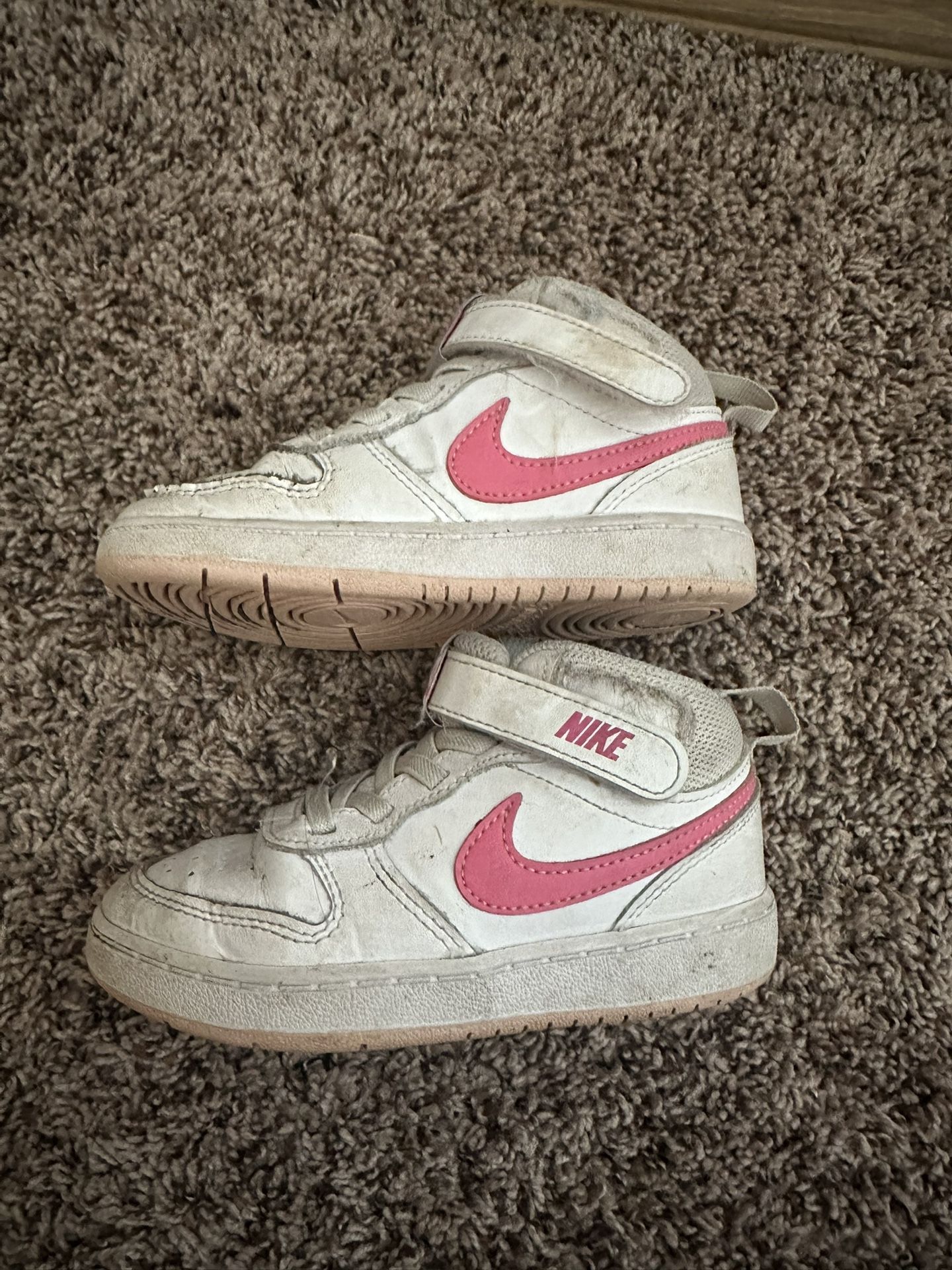 Toddler 9c Nikes