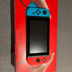 Nintendo Switch 