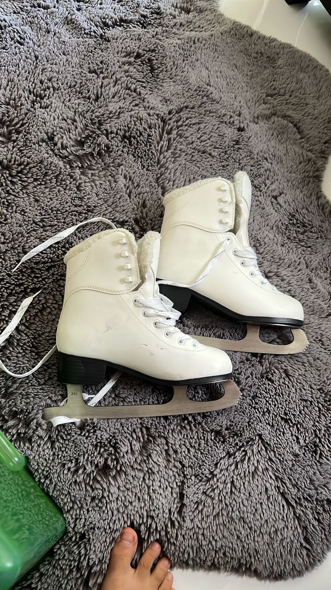 Ice Skates