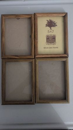 Vintage Solid Oak 5x7 Picture Frames Set Of 4