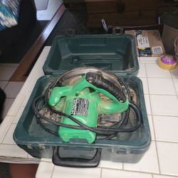 Hitachi 7 1/4 Circular Saw