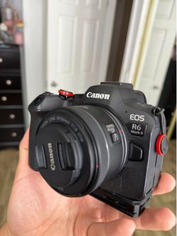 Canon EOS R6 Mark II with RF 50mm f/1.8 STM Lens