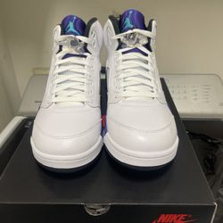 Jordan Retro 5 “Grape”