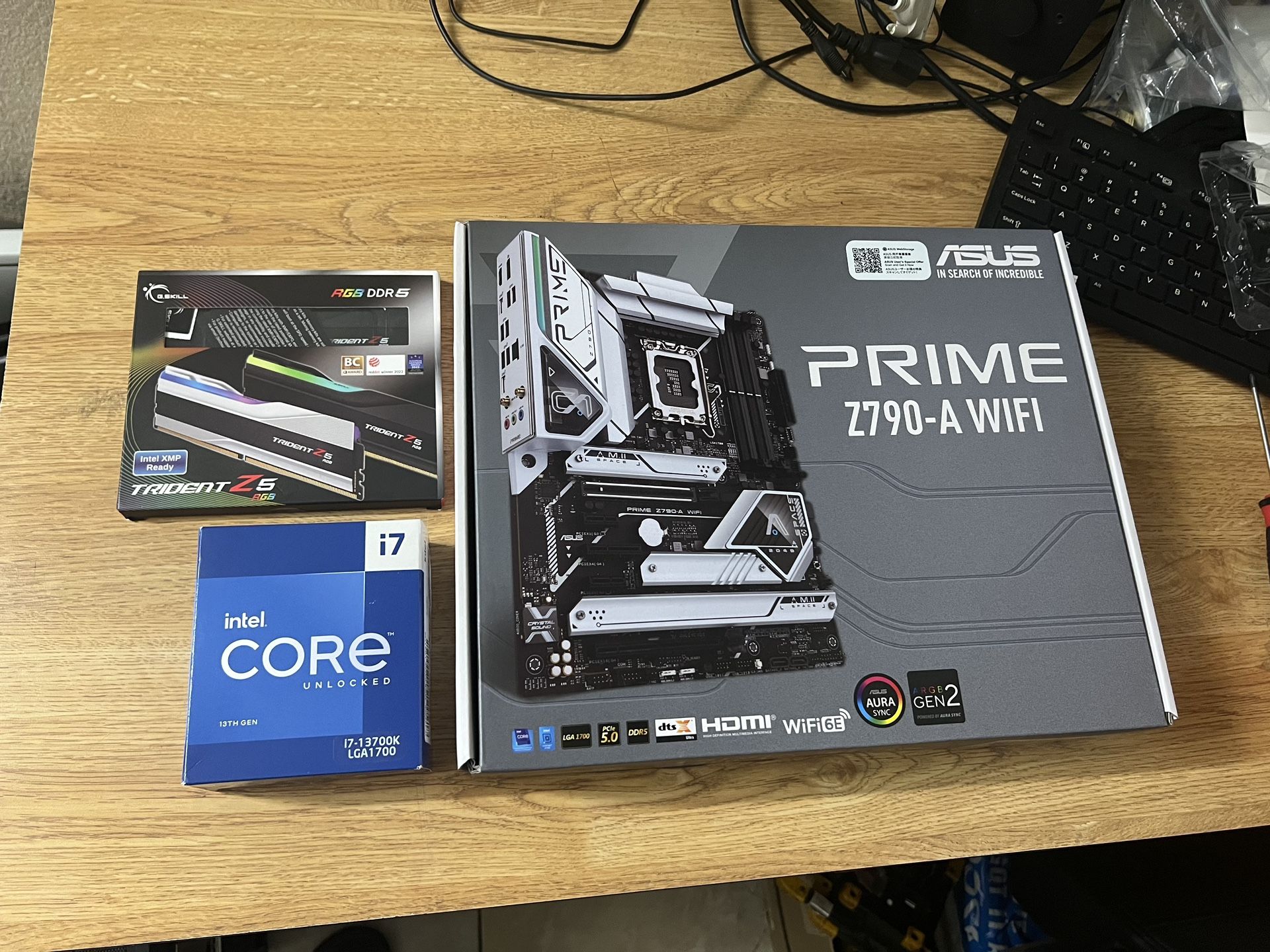 13TH intel Combo i7 13700K / Z790 Board / 32GB DDR5