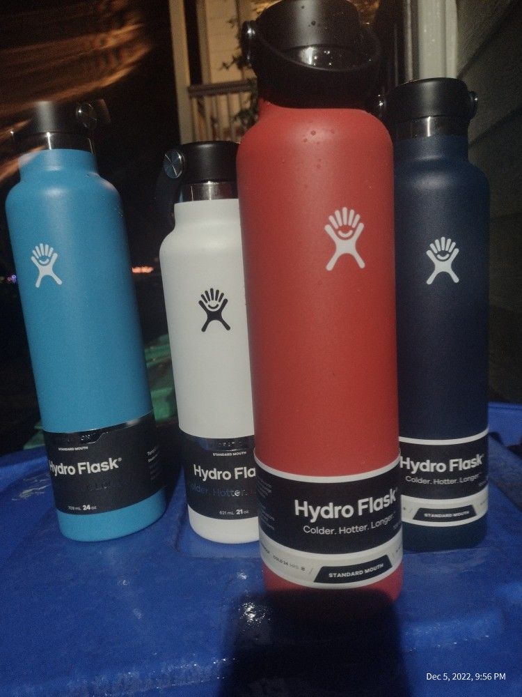 New Hydro-Flask 24 oz 