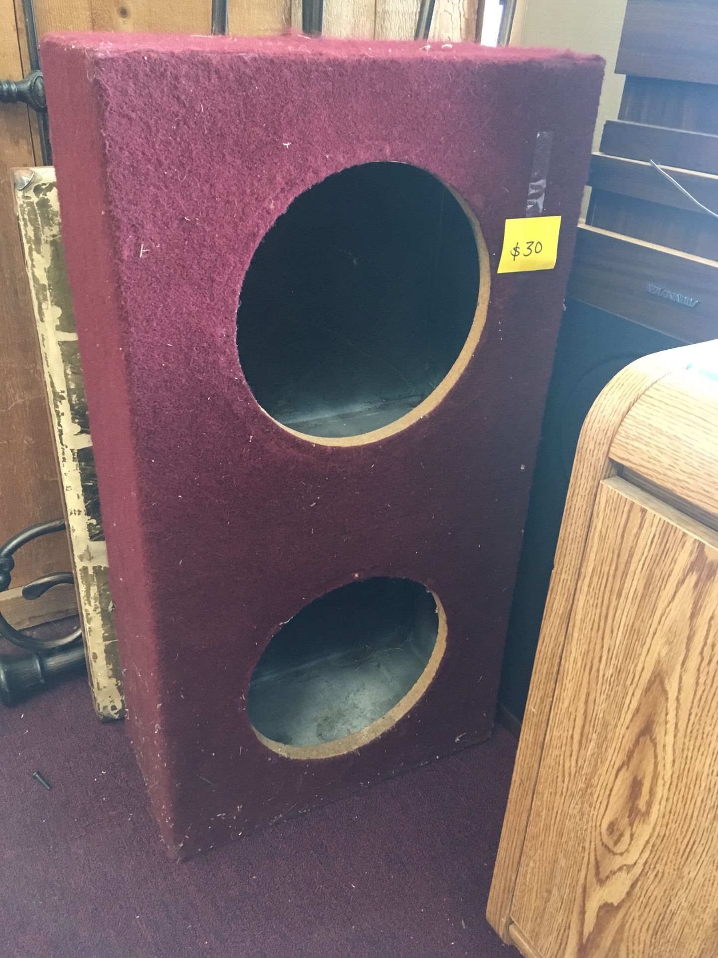 Speaker box
