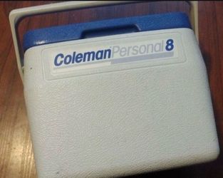 Vintage Coleman Personal 8 Cooler