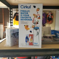 Crikul Water Filtration Set With Two Flavor Cartridges