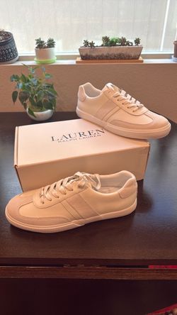 Women’s Ralph Lauren white sneakers size 8
