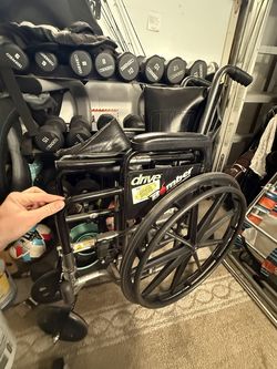 Drive Medical Cruiser X4 Lightweight Wheelchair.