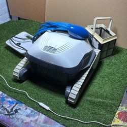 Pool Vacuum
