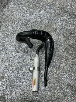 1984 Honda atc 250r Oem pipe and richter silencer $250