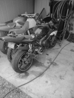 R 1