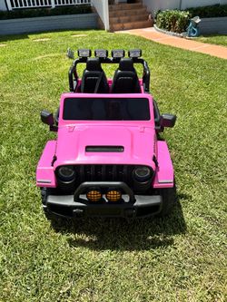 Kids Pink Jeep 4x4… 24V… NEW LITHIUM BATTERY 🔋WITH CHARGER…LED LIGHTS… $255