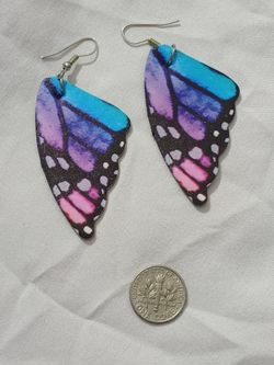 WOMENS COLORFUL FLAT BUTTERFLY WING EARRINGS