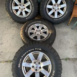 18” Jeep Mud Tires 35x12.50