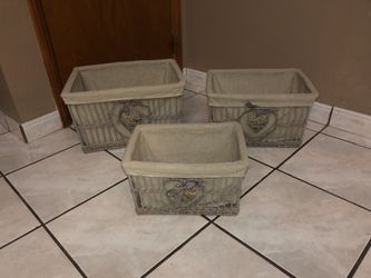 Brand new basket set