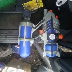 Max D Super Soaker Water Gun