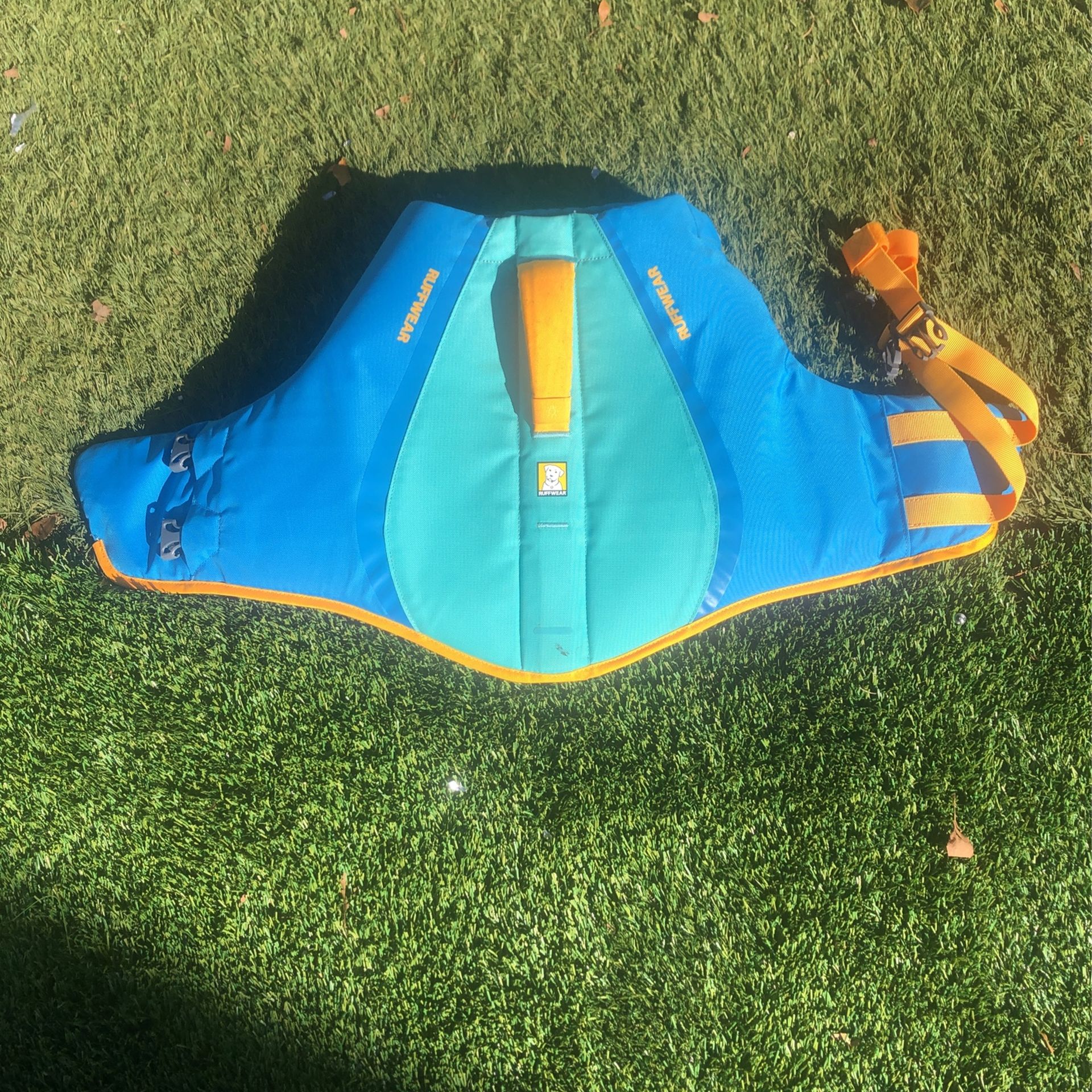 Ruff wear Life jacket