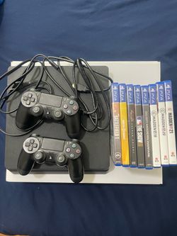 Play Station 4 Slim
