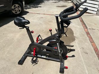 Schwinn IC4 exercise bike