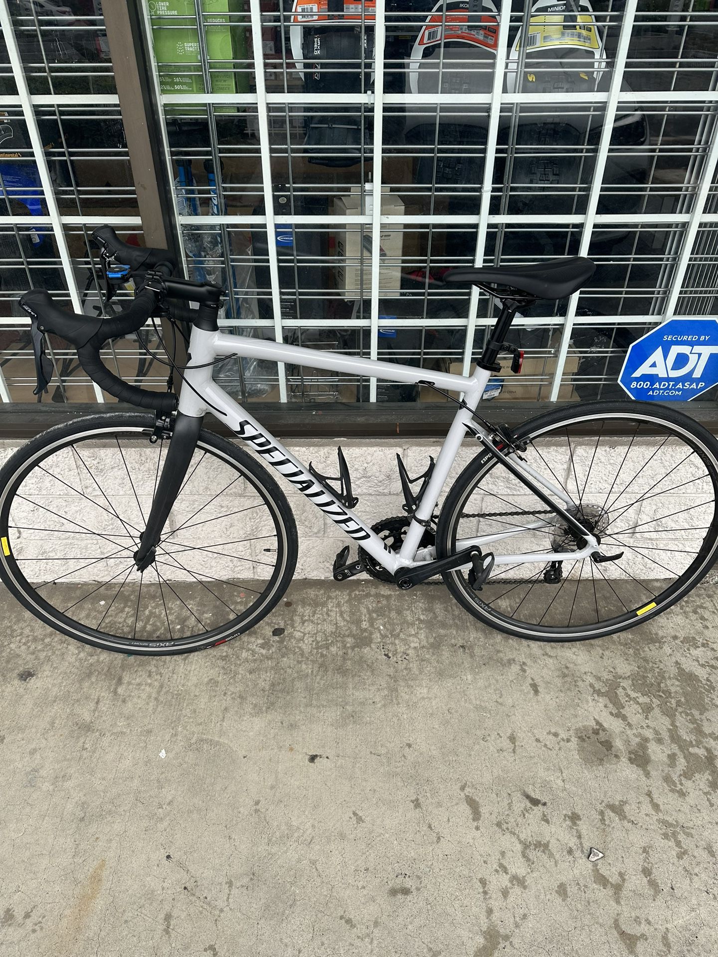 2020 Specialized Allez Sport E5 for Sale in Lakewood, CA - OfferUp