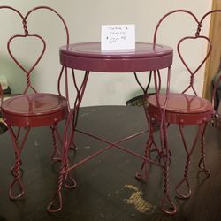 Metal Table And Chairs For Dolls 