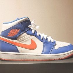 Jordan 1 Mid Knicks 