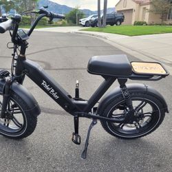 REBEL. ELECTRIC   EBIKE 