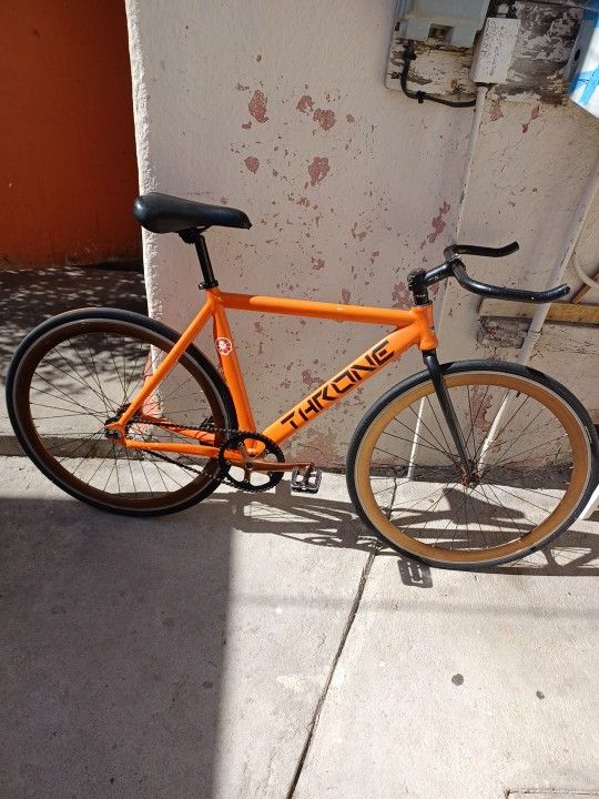 Fixie Bike Throne