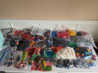 Huge Lego lot approximately 25lbs