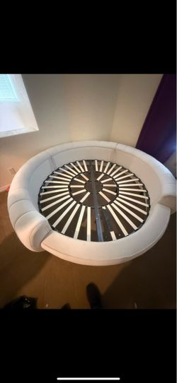Round platform bed/couch