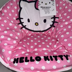Hello Kitty Saucer Chair 