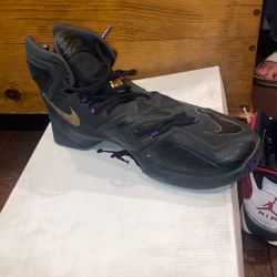 Jordan Sneakers 
