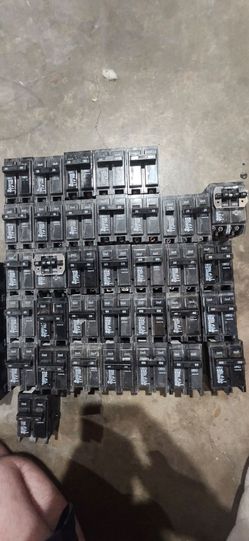 Assorted eaton breakers 15a-125a never used