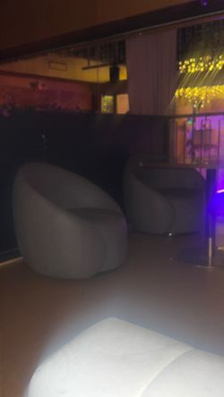 4 of these chairs brand new