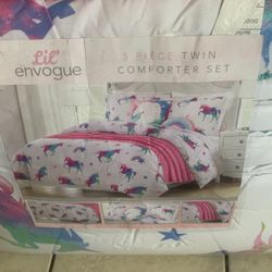 Twin Bed Comforter