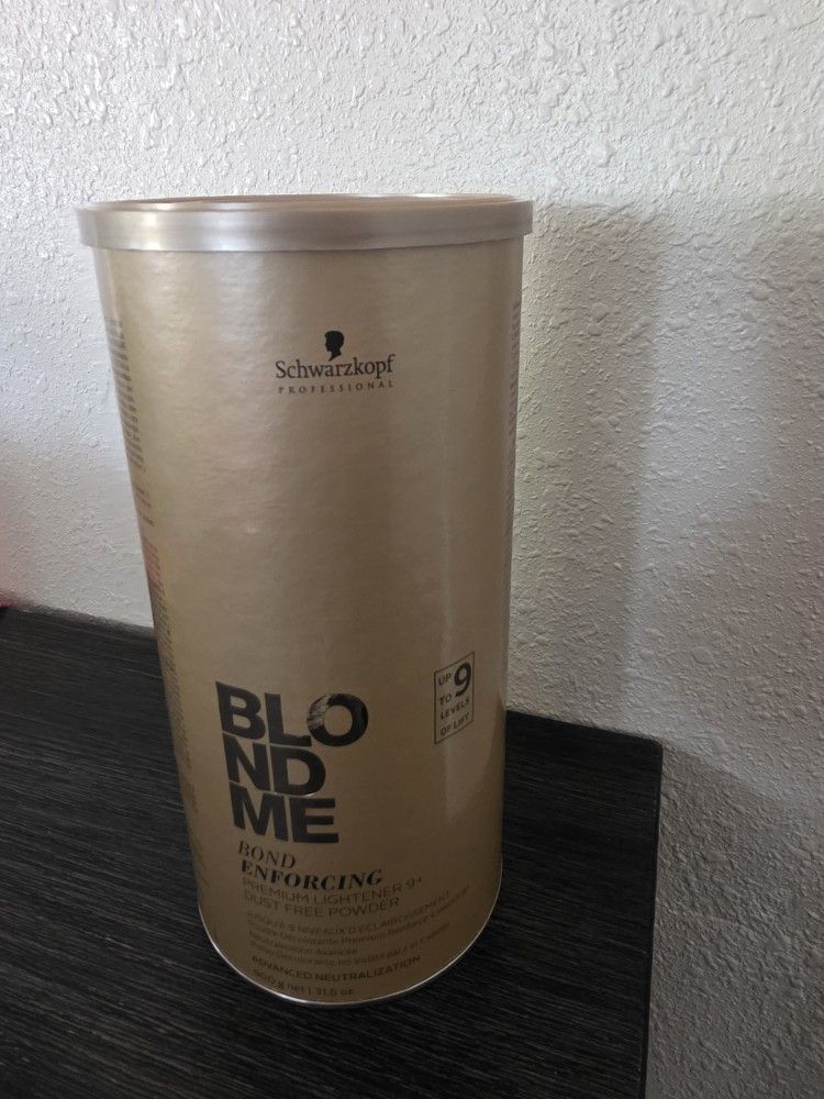 New BlondeMe Lightener 9+ Premium Bleach XXL 900 grams