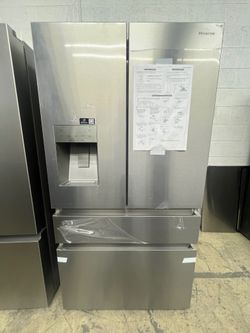 Hisense PureFlat Standard-Depth 25.6-cu ft 4 -Door 36-in Wide Smart Compatible French Door Refrigerator with Ice Maker with Water and Ice Dispenser ( 